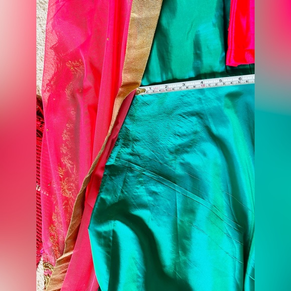 Anarkali Suit - Picture 8 of 9